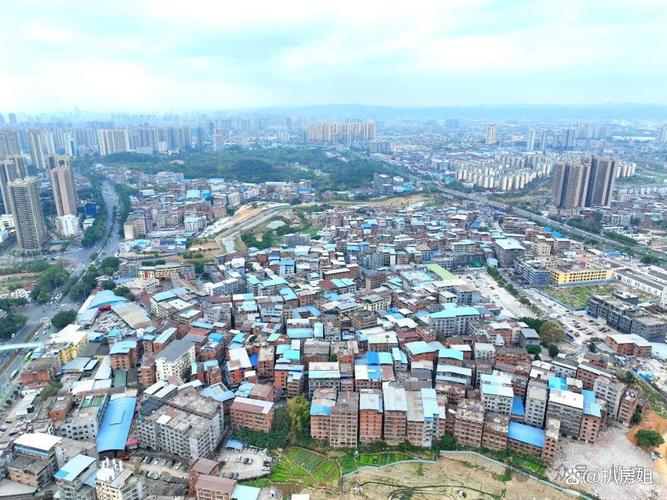 广西南宁城中村改造回建住宅加快建设 安置户新年盼新居