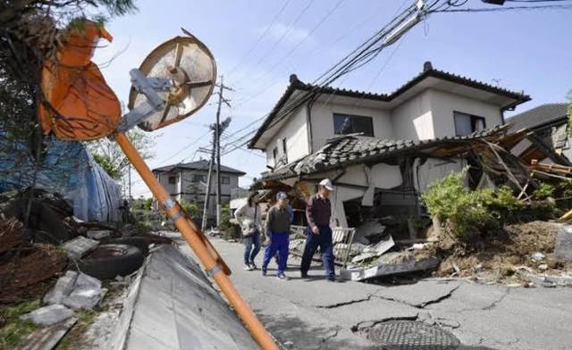 日本鹿儿岛县大崎町一住宅因地震倒塌 无人员受伤