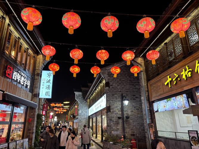 (新春走基层)杭州塘栖古镇:年味节“拉满”江南年味