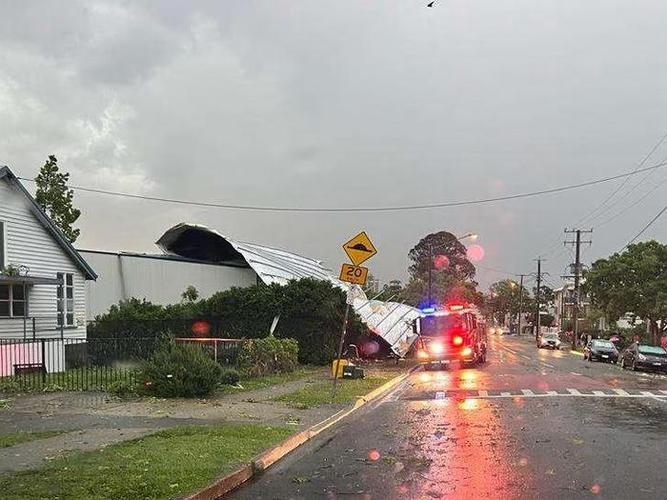 遭暴风雨袭击 澳大利亚东部地区遇难人数升至6人