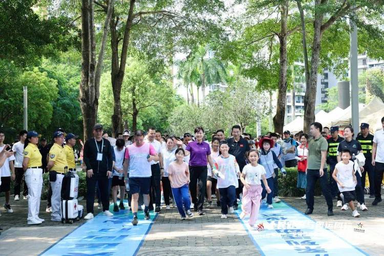 鹏城137项活动迎第16个“全民健身日” 全市70余个体育场馆今日免费开放