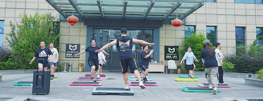 湖南“胖墩瘦身夏令营”开营,46名孩子将接受14天全封闭训练