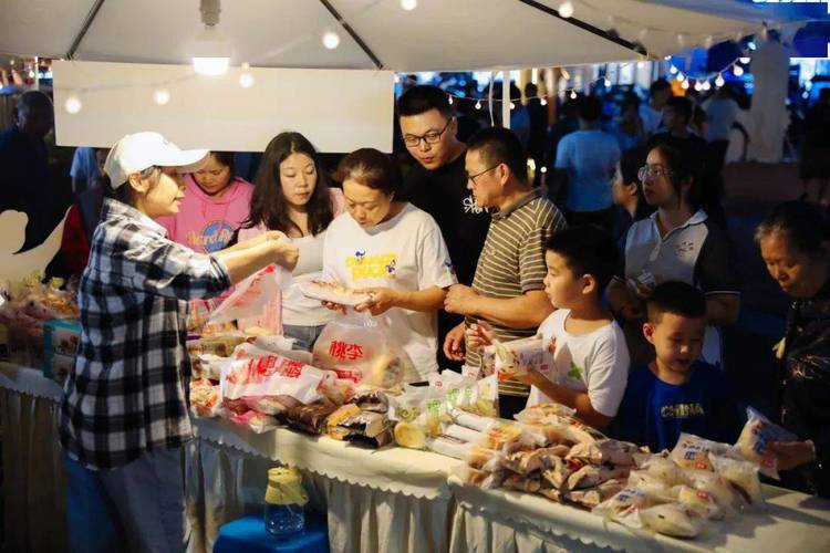 (神州写真)从“清仓”到“共好” 二手市集构建青年社交新场景