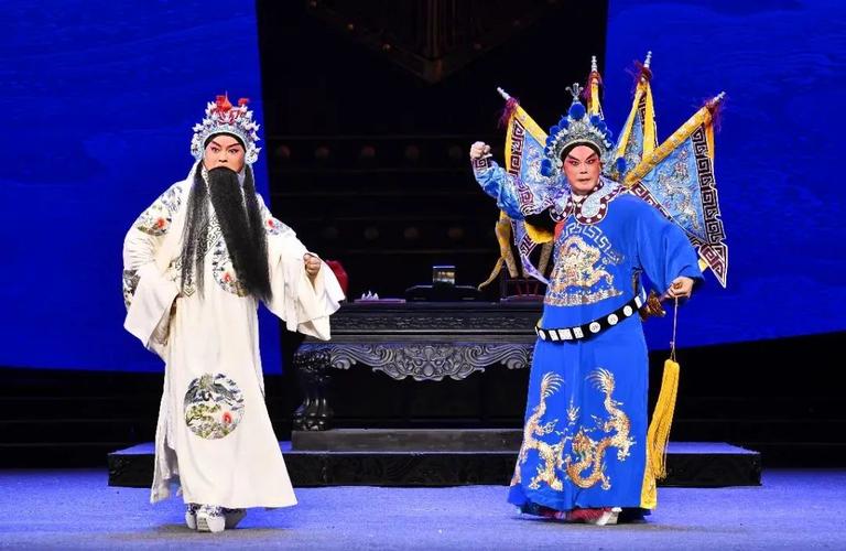 漂泊之船上岸 福建京剧院新编现代京剧《连家灯火》福州上演
