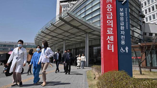 韩国医政风波持续 医协新任会长要求政府取消扩招计划