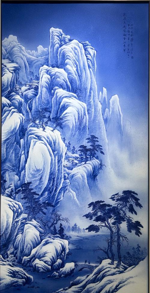 青花瓷雪雕、“雪墨画”……又是被尔滨雪雕“硬控”的一天