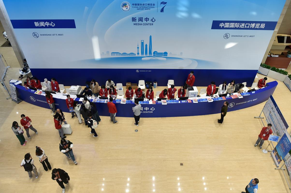 (第七届进博会)汲取中国智慧 跨国企业在进博会上找到“金钥匙”